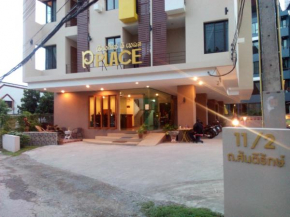 Отель Chiang Mai P Place  Чанг Фуак 